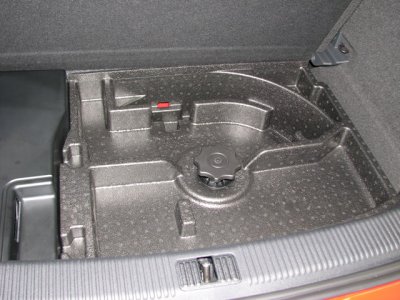 Audi Forum Mchn 10.JPG