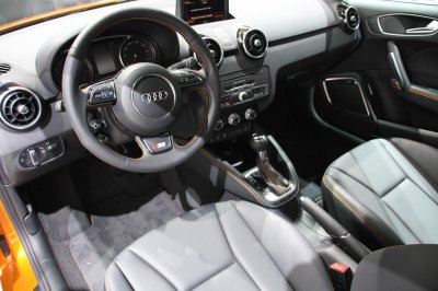 12-a1-tfsi-paris-live.jpg