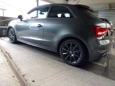 Audi A1 3.JPG