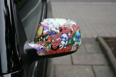 stickerbomb_a09.jpg