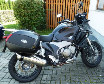 Givi Koffer V35.JPG