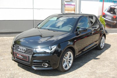 Audi_A1_Scheibentoenung_95_1.JPG