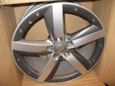 Audi Felgen 003.JPG