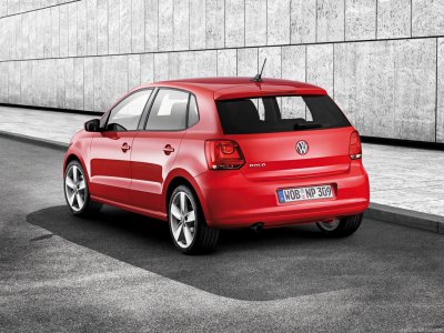 Volkswagen-Polo_2010_1024x768_wallpaper_2e.jpg