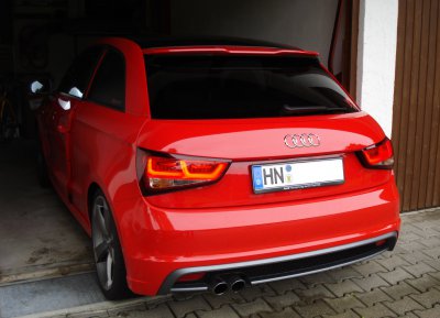 A1 LED-Rückleuchten schwarz NEU (03).jpg