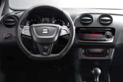 Seat_IbizaFR_b.jpg