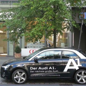 Was ist die bessere Anlage? Auto oder Immobilie?