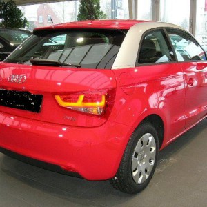 Audi A1 Attraction 1,4  122 PS