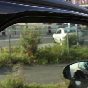 "Kleber" an der Scheibe