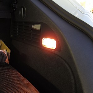 2012 01 05 Das Original_
LED Ambilight Kofferraum   03