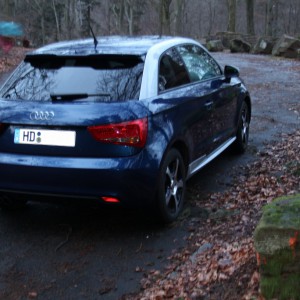 A1 Scubablau in Schneeschuhen...