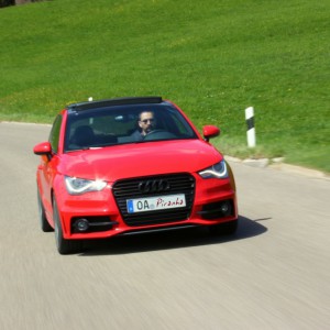 Fahrt am 21.04.2012 im Allgäu
Audi A1 Roter Piranha fahrdynamisch