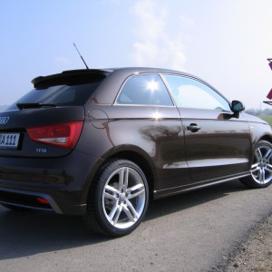 ...der nächste große "braune" Audi...