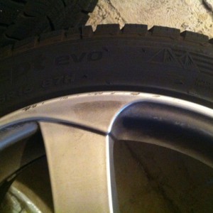 Schramme vorne links