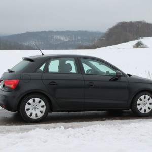 KW StreetComfort (ca. 30/20 tiefer)
mit Winterbereifung