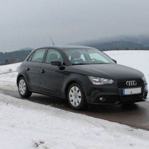 KW StreetComfort (ca. 30/20 tiefer)
mit Winterbereifung