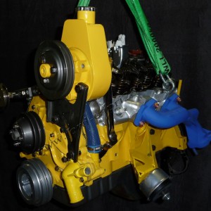 Mein frisch überholter Motor vom Capri kurz vor dem Einbau im letzten Winter 2012/13, alles in Eigenarbeit natürlich...