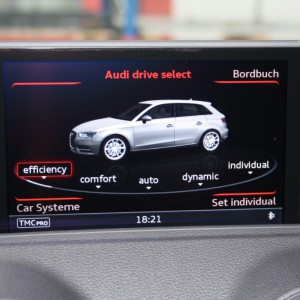 Mein Audi A3 Sportback 8VA 1.8 TFSI S line Misanorot Perleffekt