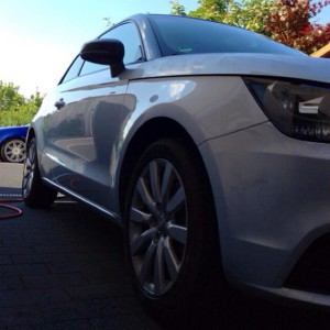 Das Auto glänzt :)
danke Meguiars :))